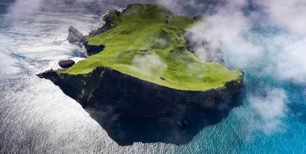 Isla Heimaey, una de las más recientes islas de Islandia